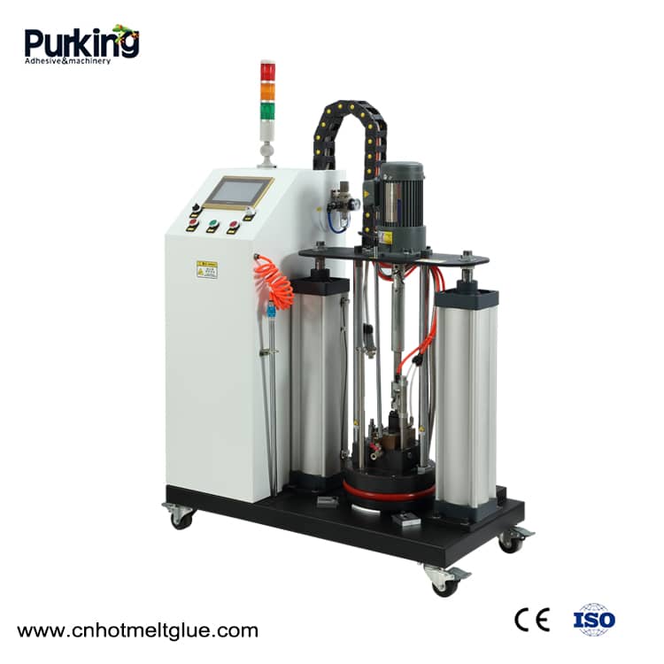 Giáo viên tiktok có đến nhà máy để hướng dẫn công việc như thế này không?